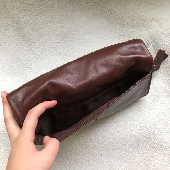 Mahogany Glove Clutch - Picture 4 of 6